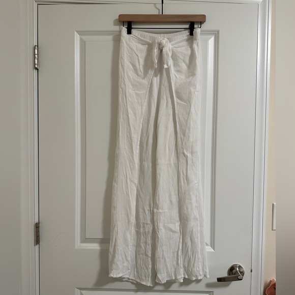 Kona Sol Tie-Front with Side Slits Swim & Beach Cover Up Pants in White - Picture 3 of 3